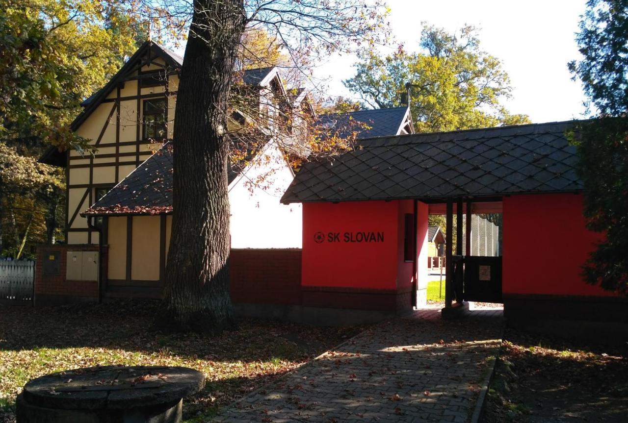 Homestay Подєбради Екстер'єр фото